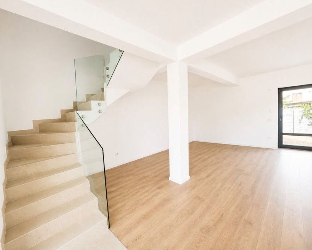 Duplex P+1+M de vânzare în Prelungirea Ghencea – Cartierul Latin | 170 mp utili | 3 dormitoare | 235.000 € TVA inclus. - Foto 4